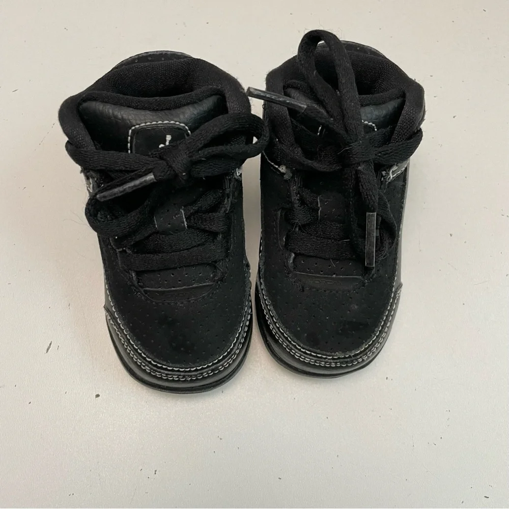 Nike Air Jordan Sneakers Leather High Tops Lace Up Black Baby 4C Basketball